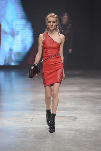 Look 21